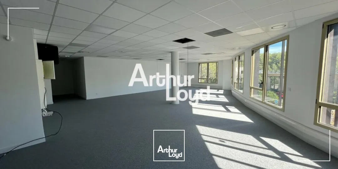 Bureaux neufs 480 m² à louer Sophia Antipolis - Excellente visibilité
