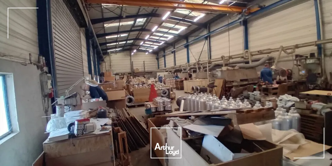 A VENDRE local d'activité spécial investisseur