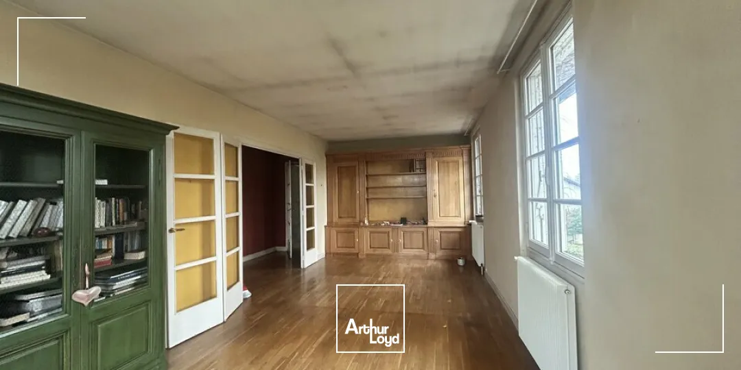 Champforgeuil -Proximité sortie autoroute