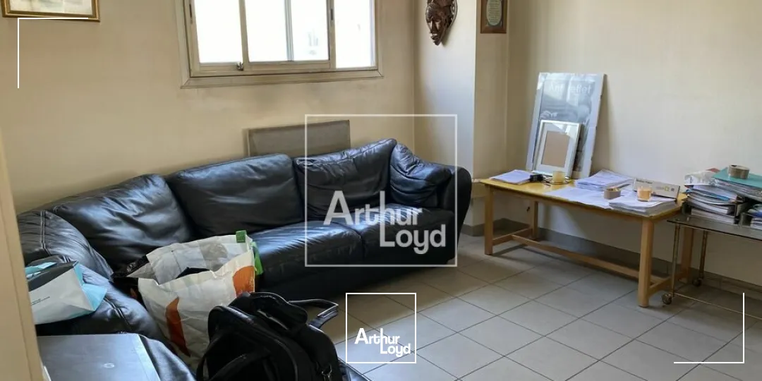 A vendre bâtiment indépendant à BRETIGNY-SUR-ORGE