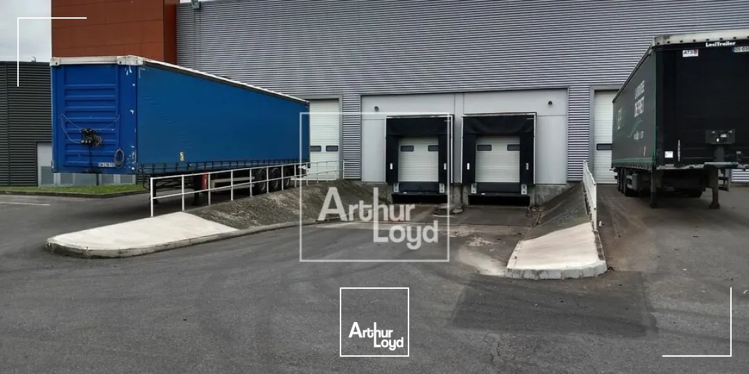 CELLULE LOGISTIQUE A LOUER LIEUSAINT