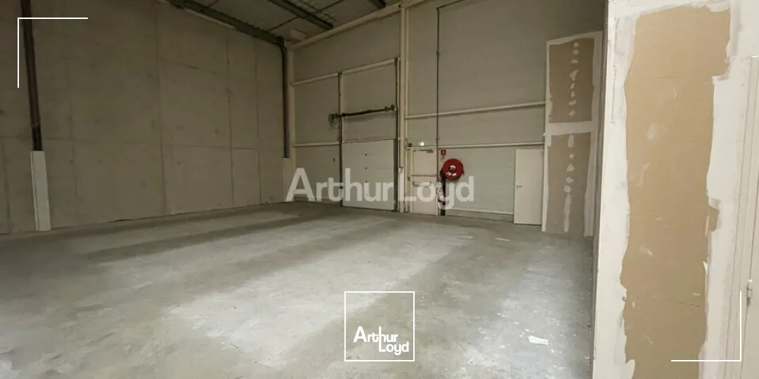 Locaux commerciaux - Location - CHÂLONS-EN-CHAMPAGNE - 51000 - 900-900 - 7572429