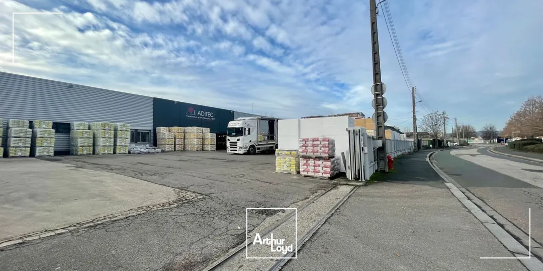 Locaux d'activité à louer à SOTTEVILLE LES ROUEN 76300