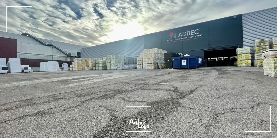 Locaux d'activité à louer à SOTTEVILLE LES ROUEN 76300