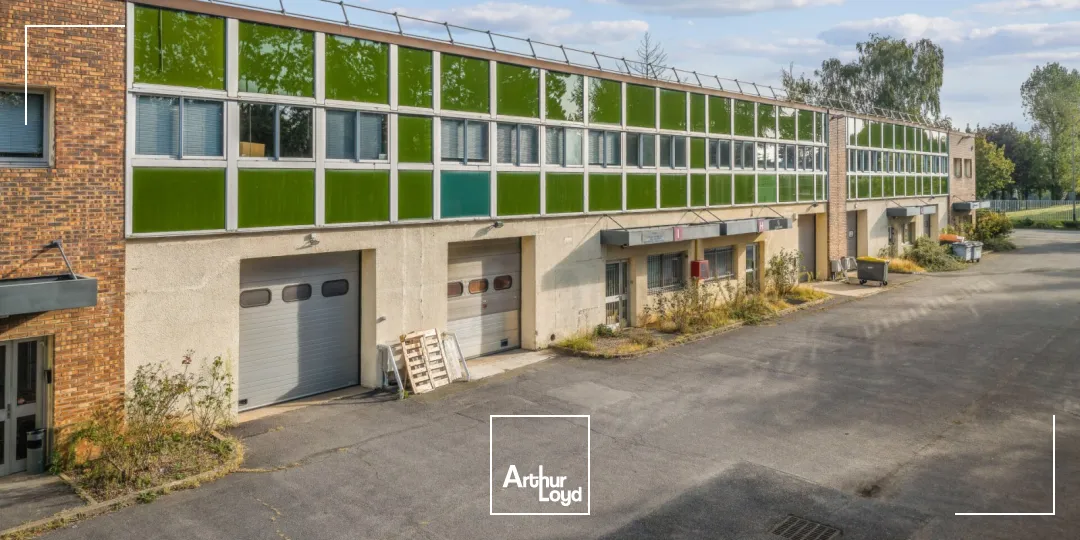 Locaux d'activité à louer à LES ULIS 91940