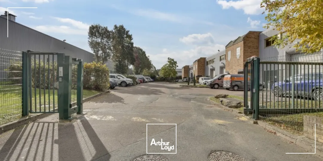 NOUVELLE SURFACE D'ACTIVITES A LOUER