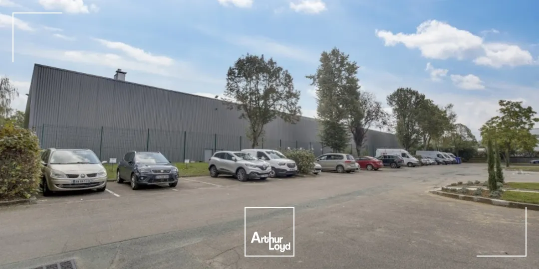 NOUVELLE SURFACE D'ACTIVITES A LOUER