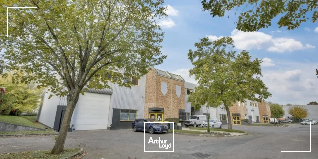 NOUVELLE SURFACE D'ACTIVITES A LOUER