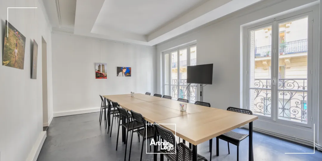 Bureaux de standing avec show-room à louer - Secteur Raspail Montparnasse/Luxembourg, excellente accessibilité