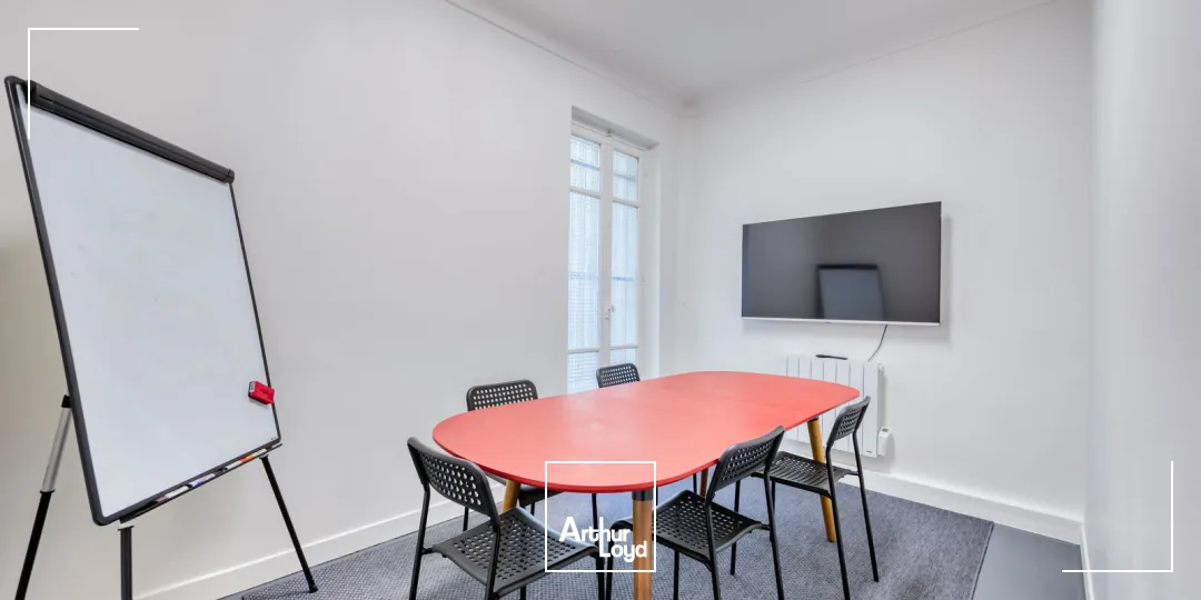 Bureaux de standing avec show-room à louer - Secteur Raspail Montparnasse/Luxembourg, excellente accessibilité