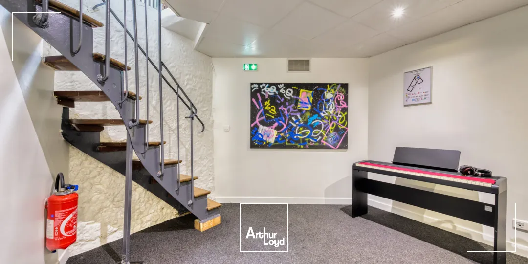 Bureaux de standing avec show-room à louer - Secteur Raspail Montparnasse/Luxembourg, excellente accessibilité