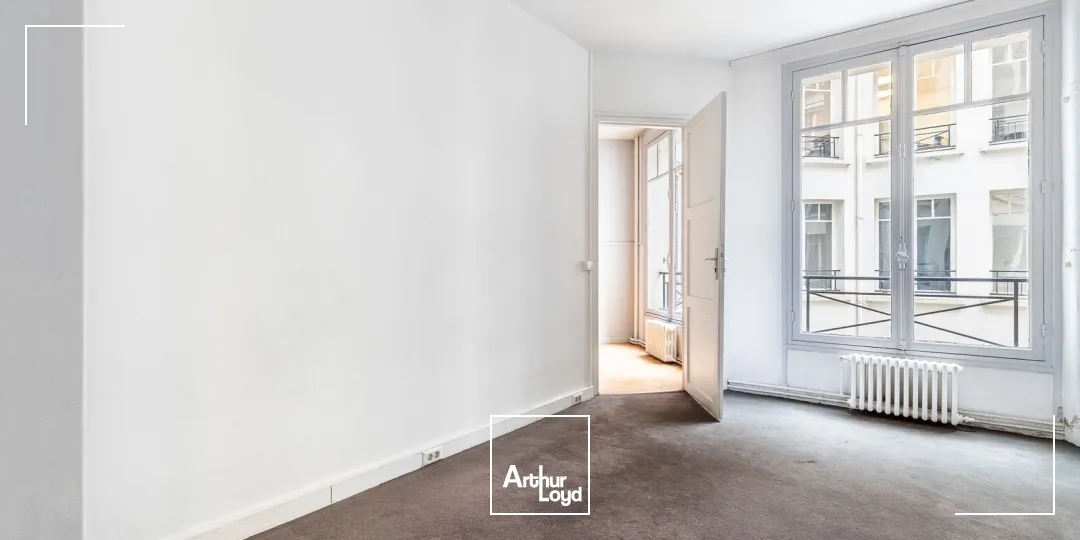 Bureaux à vendre à PARIS 75008