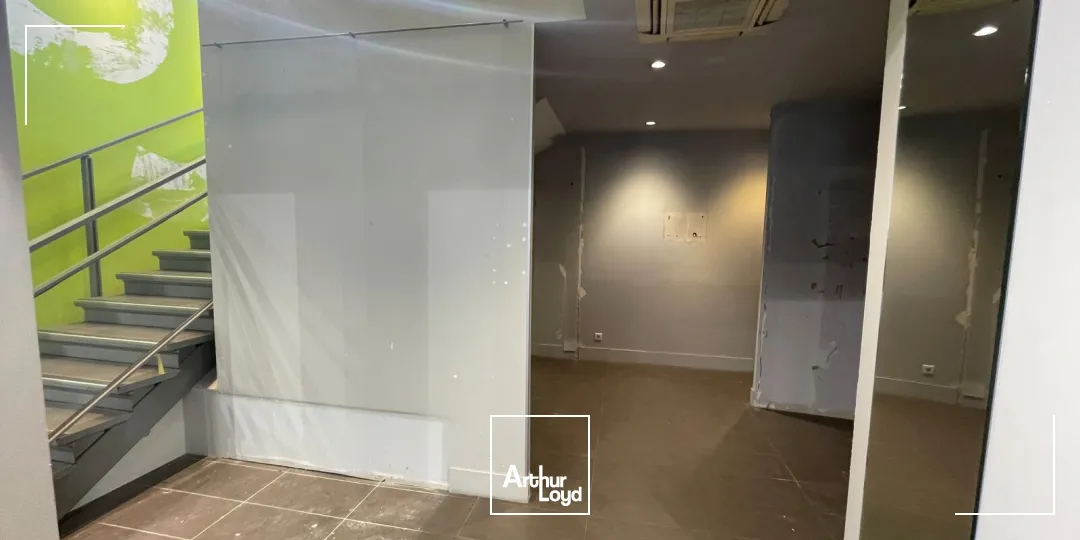 OPPORTUNITE RARE! Très beau local commercial à louer - hyper centre-ville de Douai / 280m2 env !