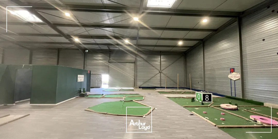 Béziers, LOCAL D'ACTIVITE A LOUER de 1&nbsp;000 m2 - Accessibilité immédiate A9, visibilité stratégique et prestations techniques