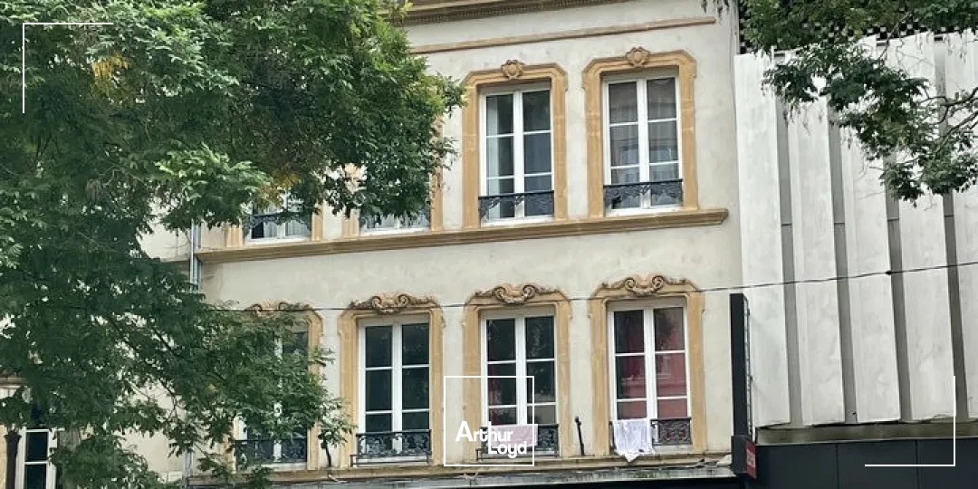 LOCAL COMMERCIAL à LOUER de 29 m²