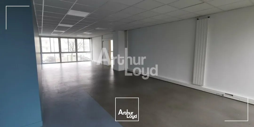 RENNES PROCHE CITE JUDICIAIRE - BUREAUX A VENDRE