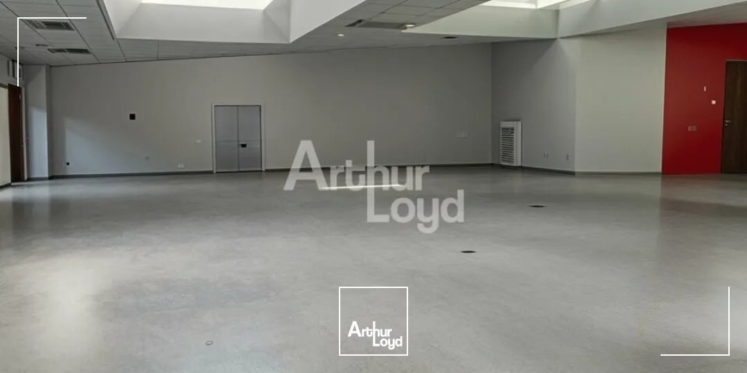 A LOUER - Local d'activités avec visibilité