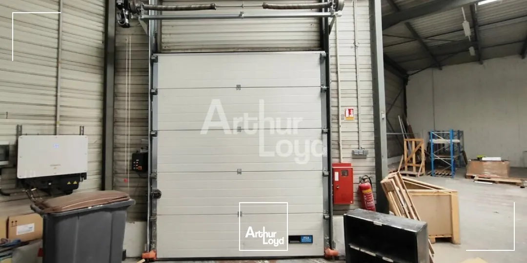 A LOUER - Local d'activités avec visibilité