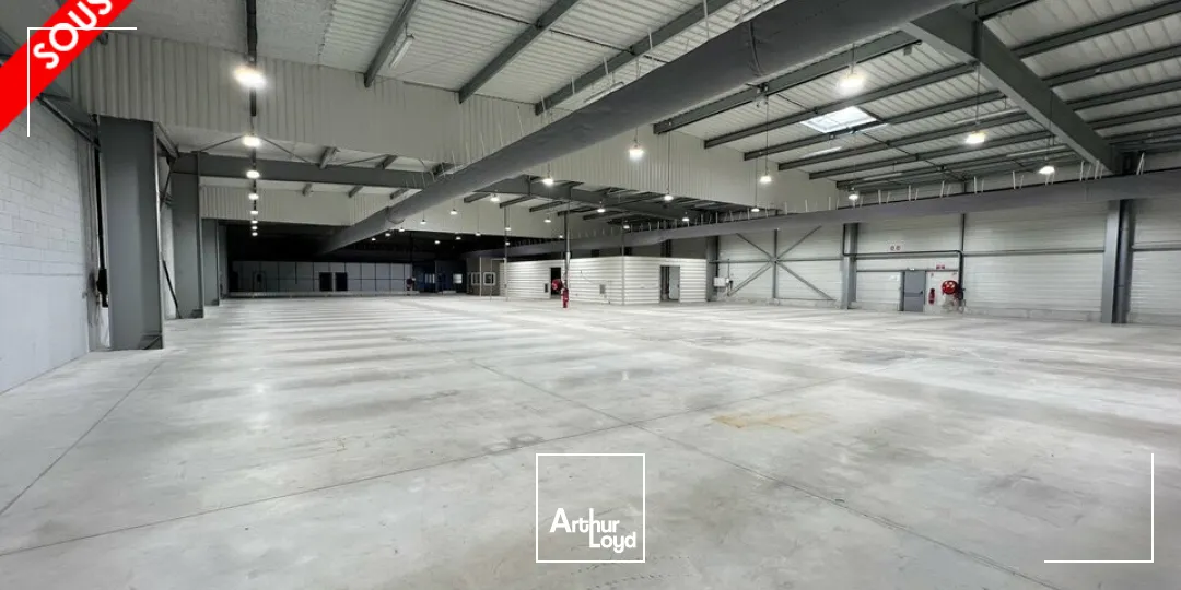 Bâtiment industriel ou logistique urbaine à SOYAUX
