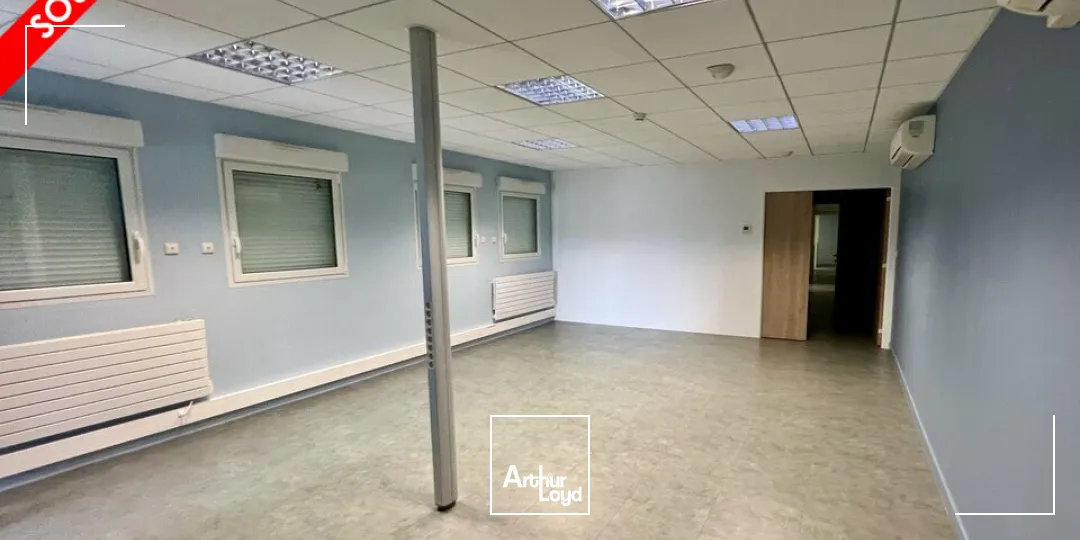 Bâtiment industriel ou logistique urbaine à SOYAUX