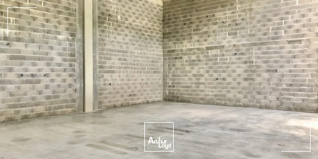 Local d'activités récent à LOUER sur AIX EN PROVENCE