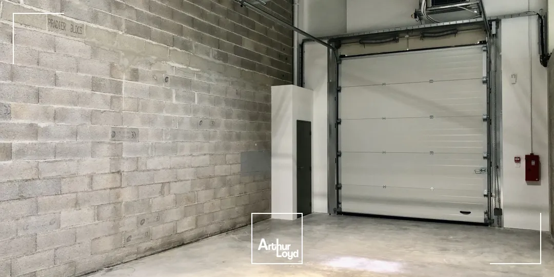 Local d'activités récent à LOUER sur AIX EN PROVENCE