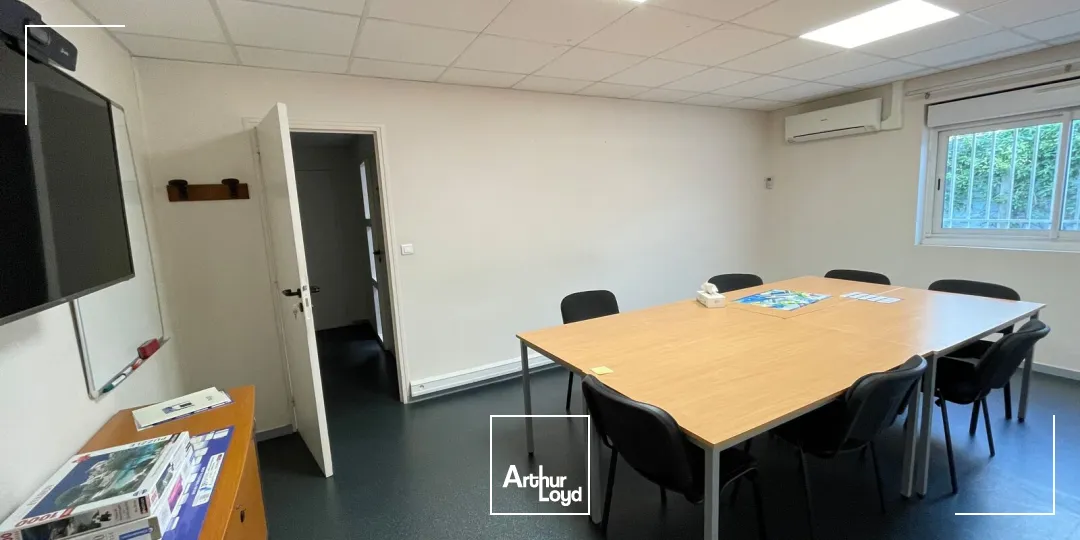 BÂTIMENT INDÉPENDANT DE BUREAUX À VENDRE-311 M²-SAINT HERBLAIN