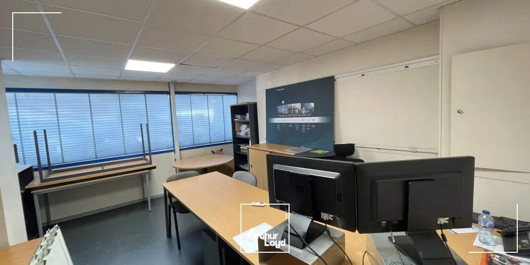 BÂTIMENT INDÉPENDANT DE BUREAUX À VENDRE-311 M²-SAINT HERBLAIN