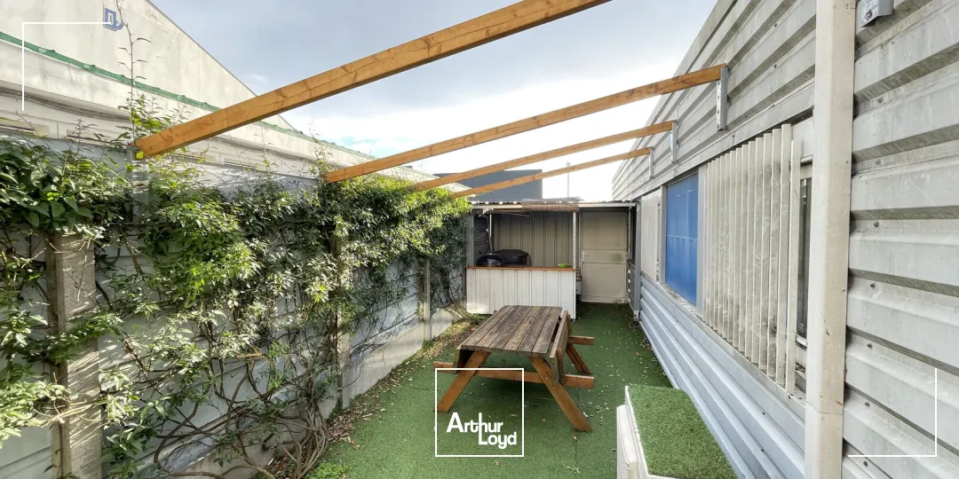 BÂTIMENT INDÉPENDANT DE BUREAUX À VENDRE-311 M²-SAINT HERBLAIN