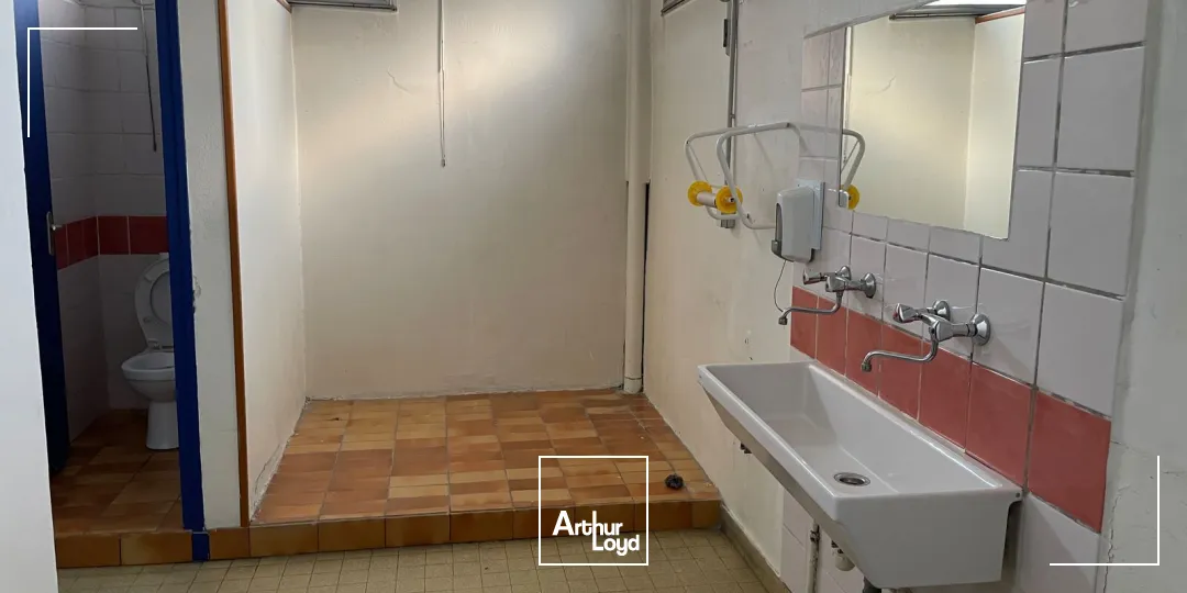 local d'activité - 464 m² env. Le Pont De Claix (Isère)