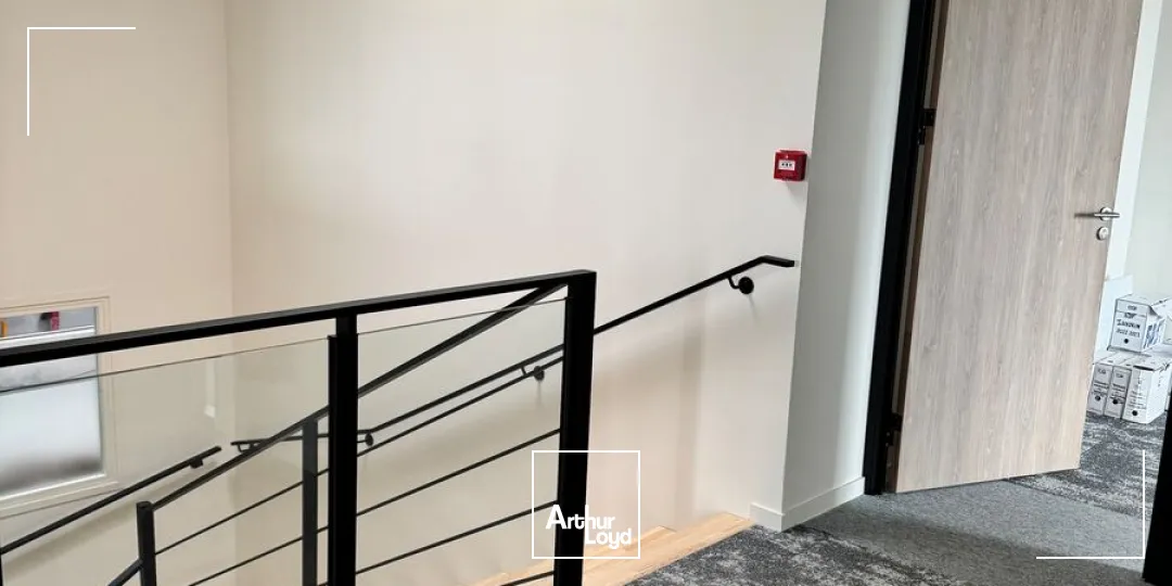 Locaux d'activité à louer à AVELIN 59710