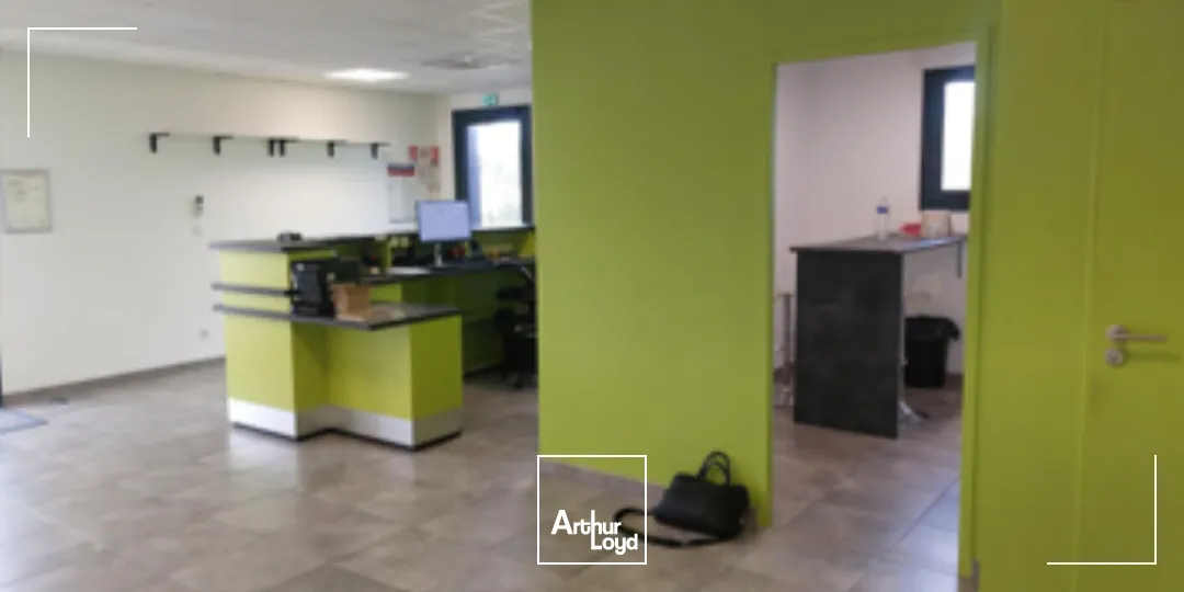 A louer Local d'activité Tonnay Charente 480m²