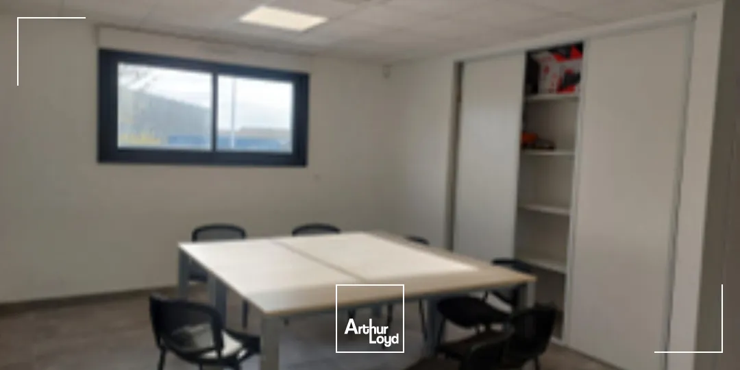 A louer Local d'activité Tonnay Charente 480m²