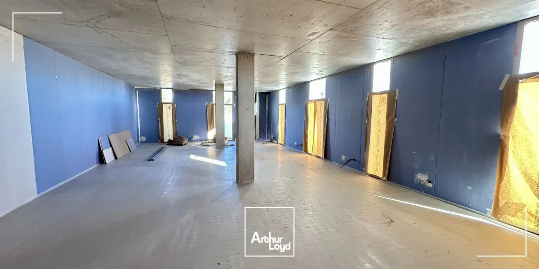 BUREAUX NEUFS À LOUER AIX LA DURANNE