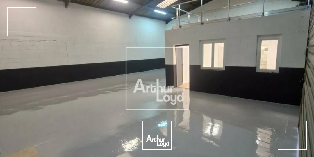 FONTENAY LE VICOMTE LOCAL PME A LOUER