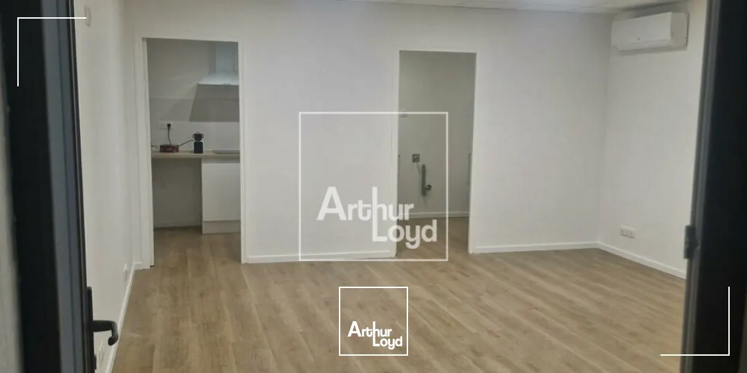 FONTENAY LE VICOMTE LOCAL PME A LOUER