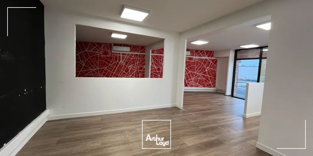 À LOUER - LOCAL COMMERCIAL DE 240M2 - ST-QUENTIN