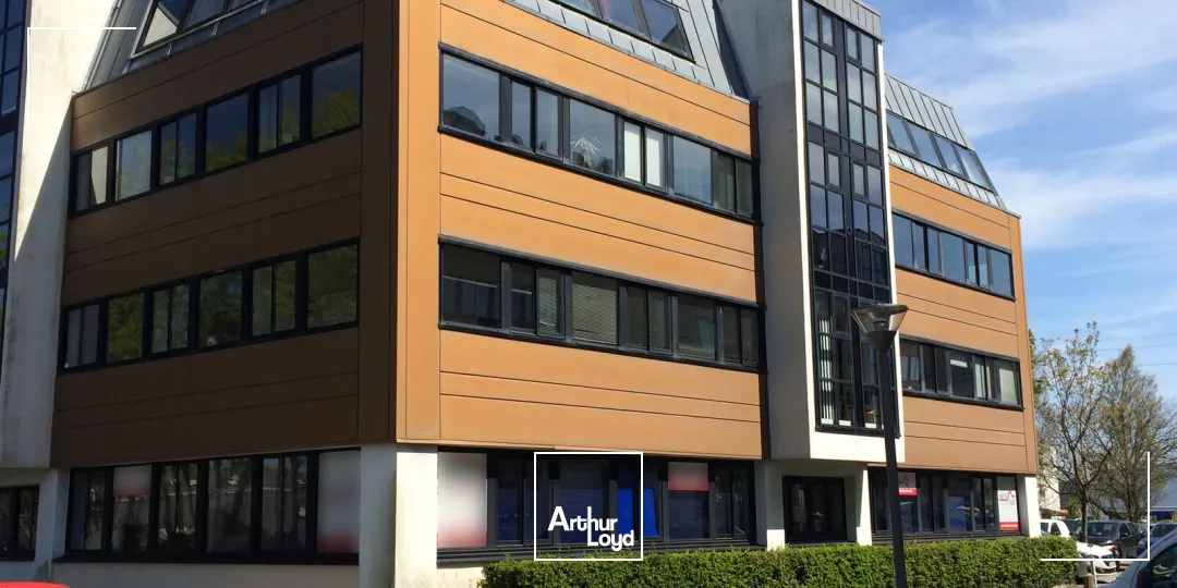 BUREAUX À LOUER-89 M²-FORUM D'ORVAULT