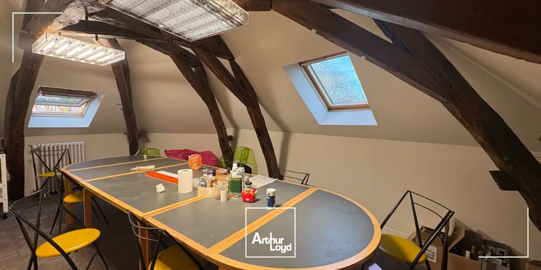 Bureaux de caractère A VENDRE - Proche quartier Saint-Euverte / Théâtre d'Orléans