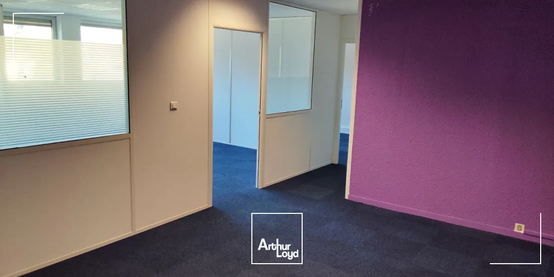 À LOUER - IMMEUBLE DE BUREAUX & ACTIVITÉ - 680 m²