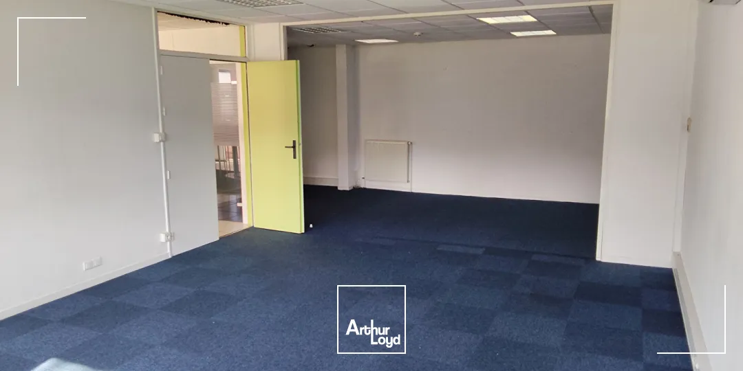 À LOUER - IMMEUBLE DE BUREAUX & ACTIVITÉ - 680 m²
