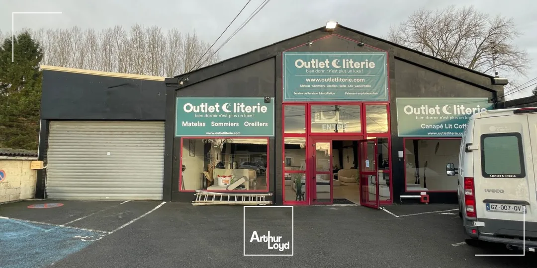 A LOUER 580m2 divisible -Local commercial AUCHY LES MINES ,axe Lille Béthune