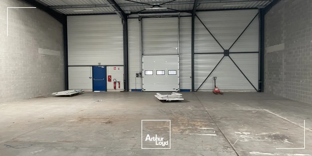 Artoipole Arras - Bâtiment avec quais- A louer