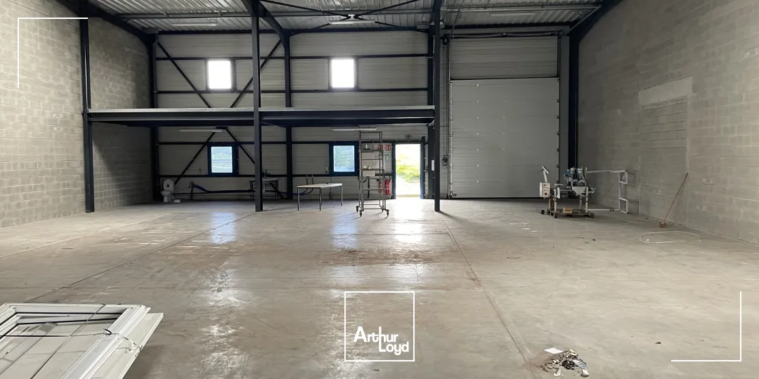 Artoipole Arras - Bâtiment avec quais- A louer