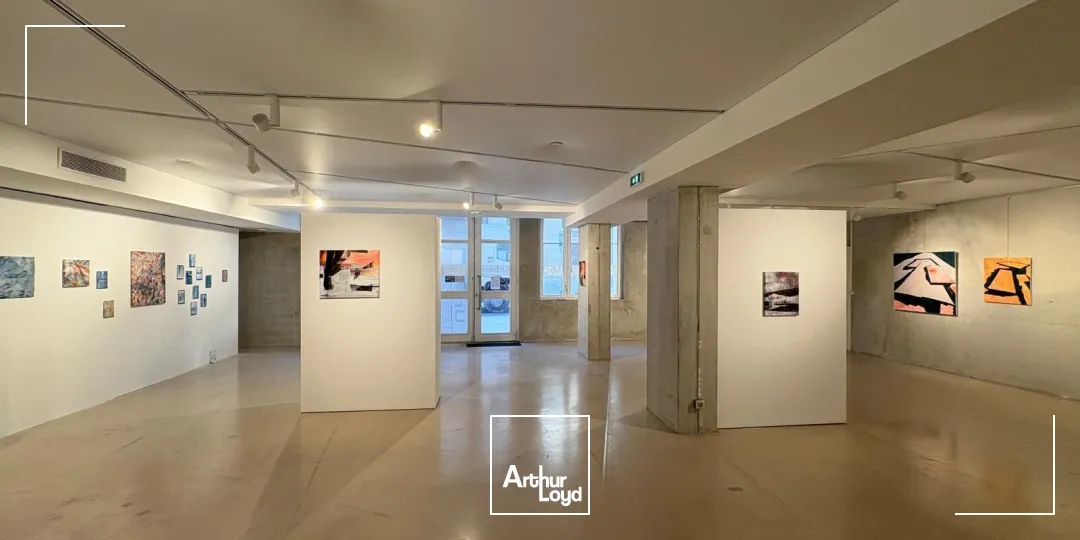 Bureaux / local avec cour à vendre - La Joliette - 13002 Marseille