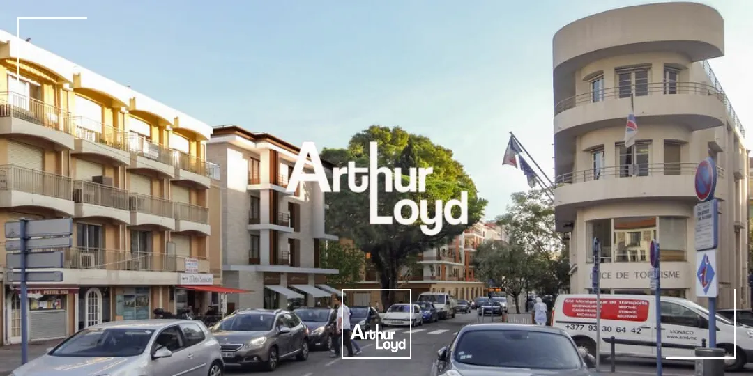 BUREAUX NEUFS A VENDRE 2299 M² DIVISBLES DÈS 234 M² - CAGNES SUR MER DANS IMMEUBLE ERP