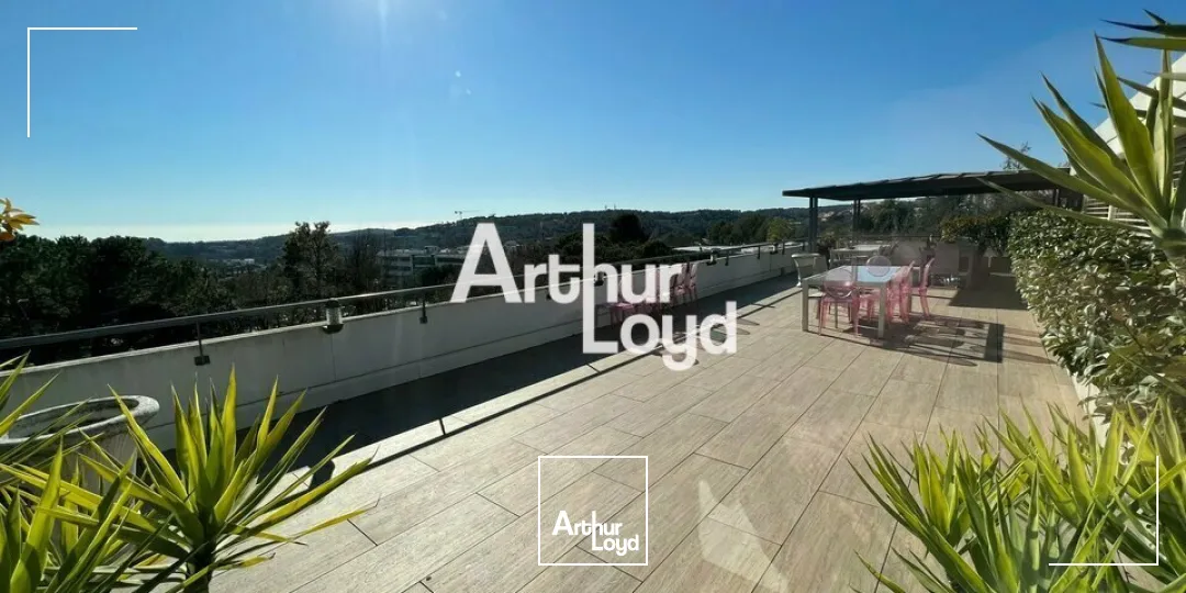 Bureaux à louer cloisonnés et climatisés bon standing - Valbonne