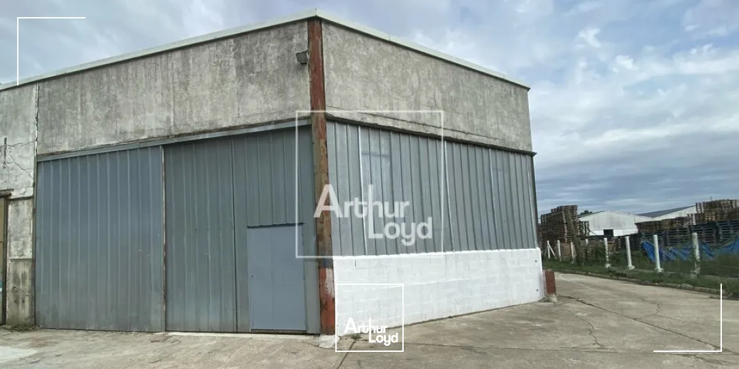 Petite cellule de stockage à la location