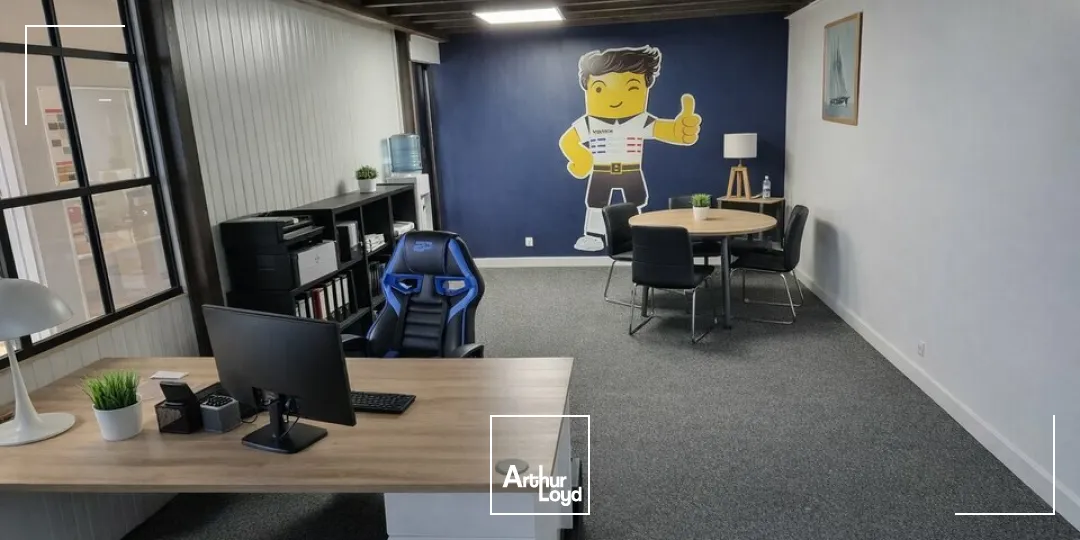 À LOUER  LOCAL D'ACTIVITÉ  ZONE MENDÈS FRANCE