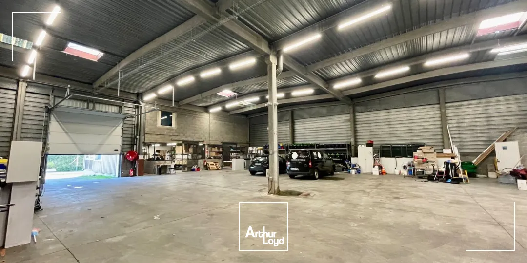 Locaux d'activité à vendre à PETIT COURONNE 76650